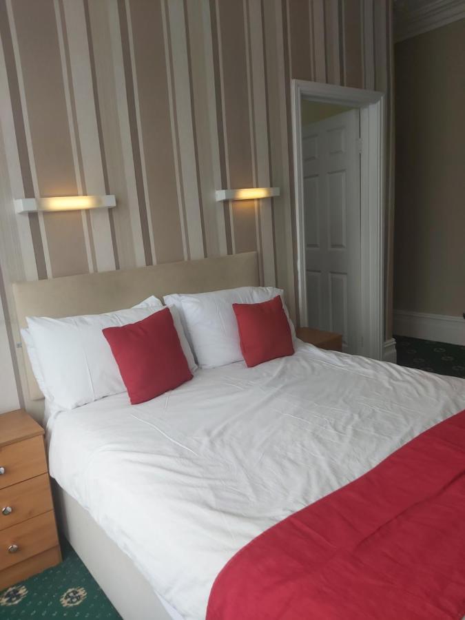 بلاكبول Rayners Hotel المظهر الخارجي الصورة